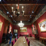 La salle des mariages du château de Simiane.